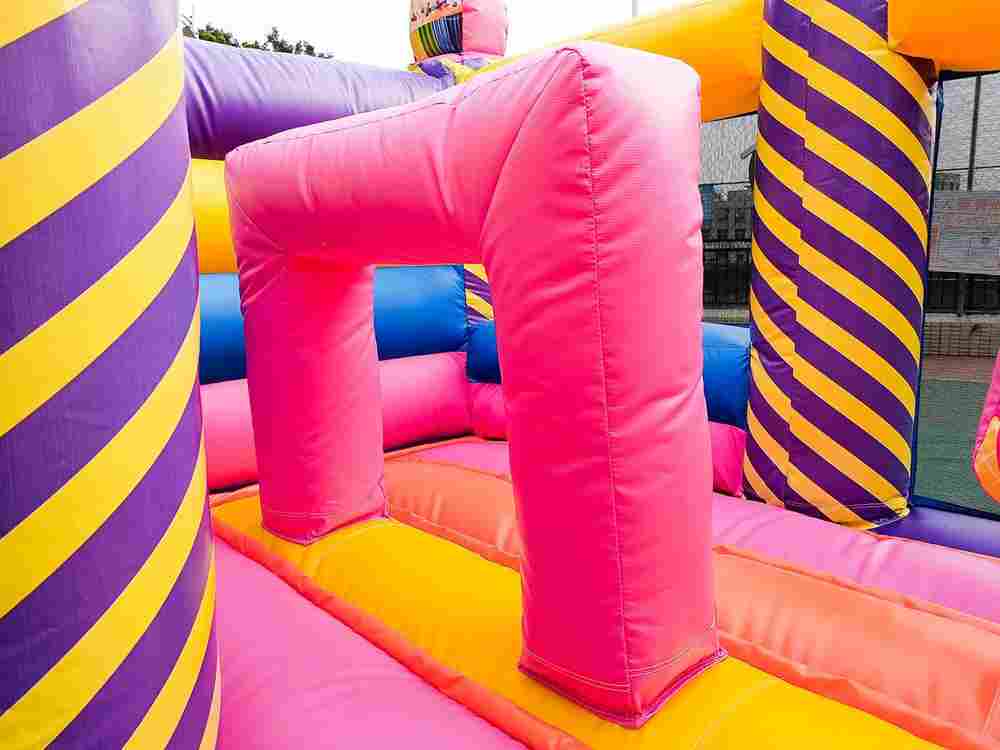 Коммерческий надувной батут «Сладкое царство» 5,2*2,7*2,05 м