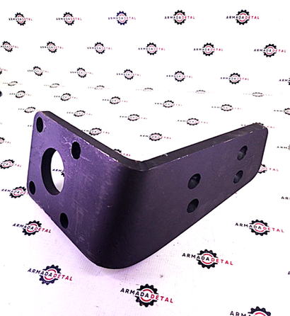 Кронштейн крыла 3CX (левый, уголок) | 331/31147 | Аналог