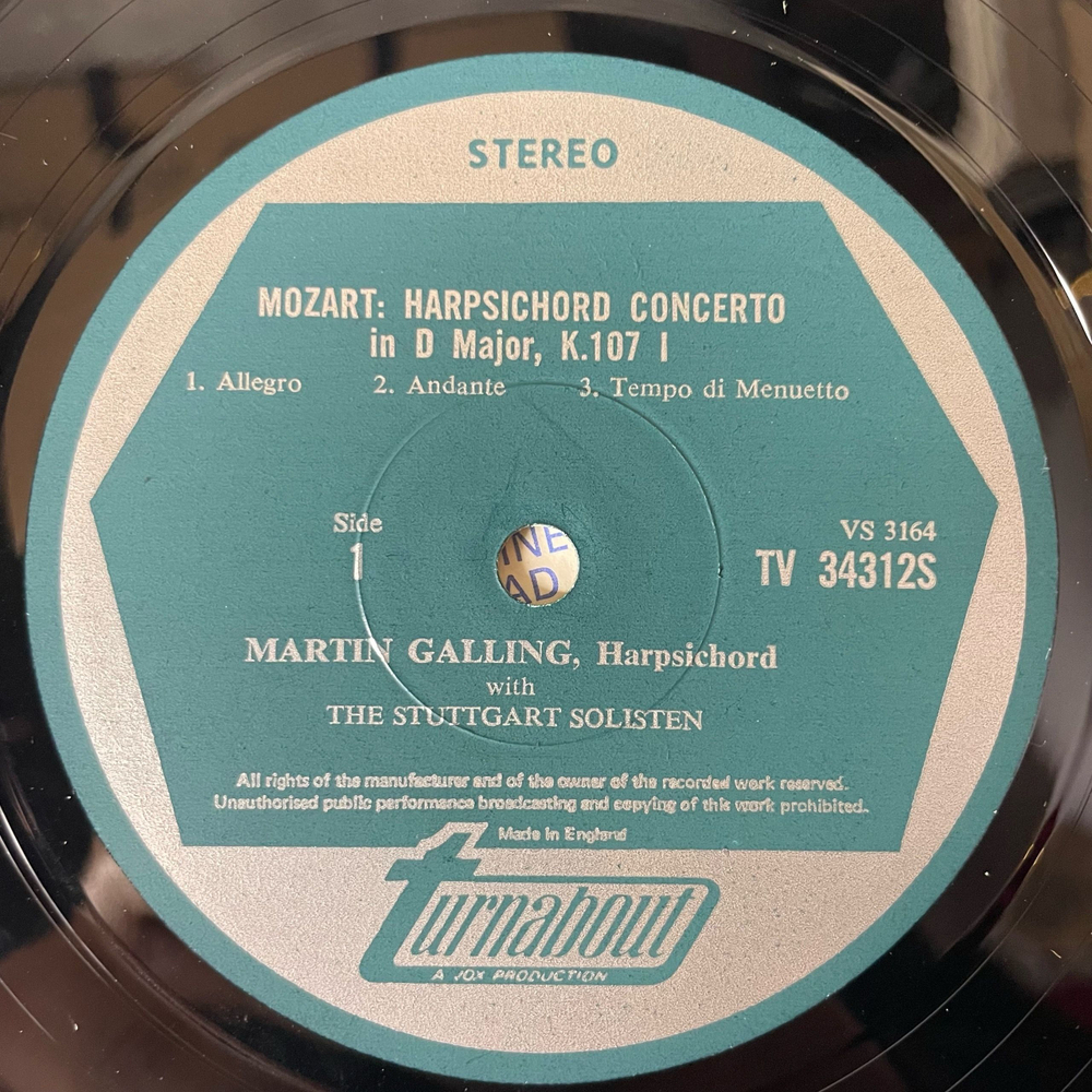 Винтажная виниловая пластинка LP Mozart Моцарт, Martin Galling, Stuttgarter Solisten, 3 Harpsichord Concerti K. 107 (Англия 1969)