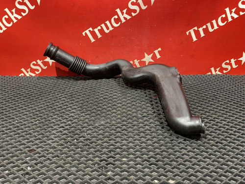 Трубка картерных газов 2017г