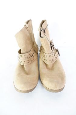 Сапожки короткие светлые 40 размер
