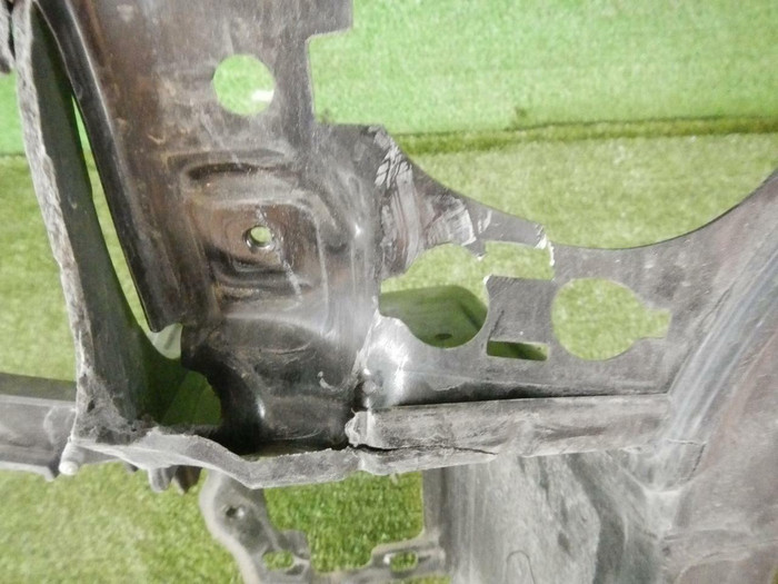 Телевизор Mercedes M GLE GL GLS X166 W166 (11-18)