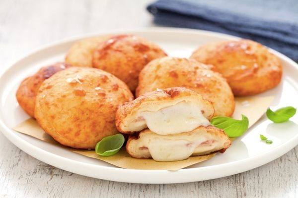Блюда из картофеля: картофельные шарики с сыром, рецепт пошагово