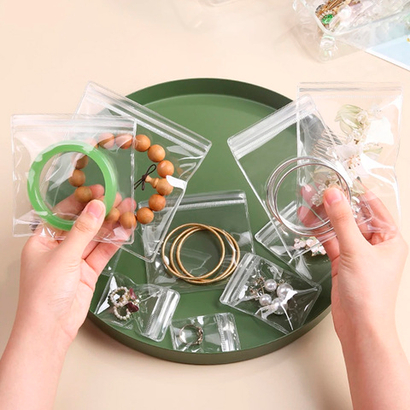 100 пакетов кристально-прозрачных пластиковых из ПВХ и замком Zip Lock для упаковки