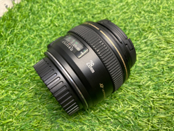 Canon EF 28mm 1.8 USM