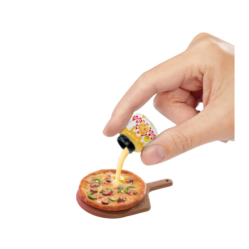 MGA&#39;s Miniverse - Mini Food Bistro Surprise Sphere Make It Mini Food 591825 / артикул   591825  / GTIN 035051591825