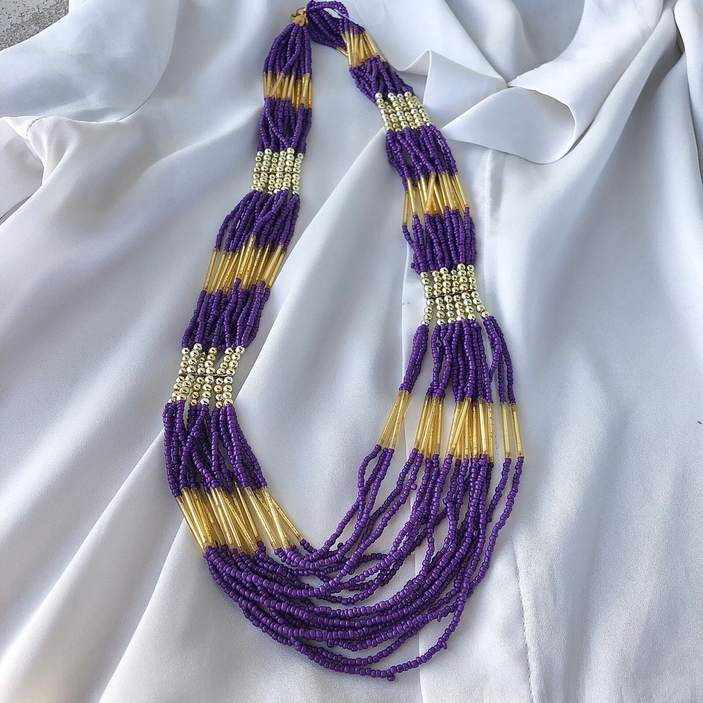 Бусы из бисера. Оттенки фиолетовый и золото.