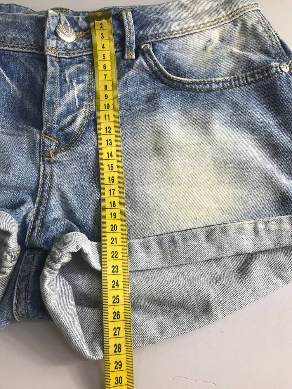 Шорты Bershka модные, визуально 40/42 размер