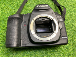 Canon EOS 5D Mark II 8.500 кадров