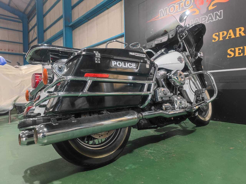 Harley-Davidson Road King FLHRCI 1450 , 2004