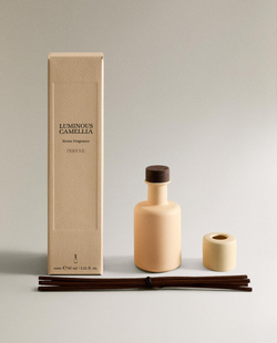 Zara Home - Освежитель воздуха mikado светящийся камелия, 95 мл