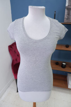 Футболка Zara базовая 46 размер