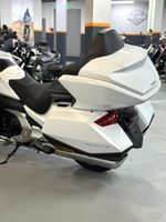 Honda GL 1800 Gold Wing (DCT)