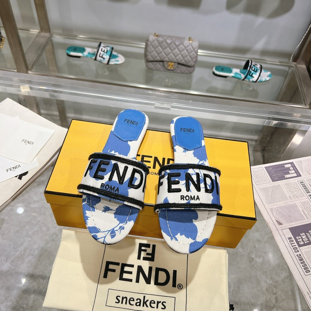 Fendi Signature Slides