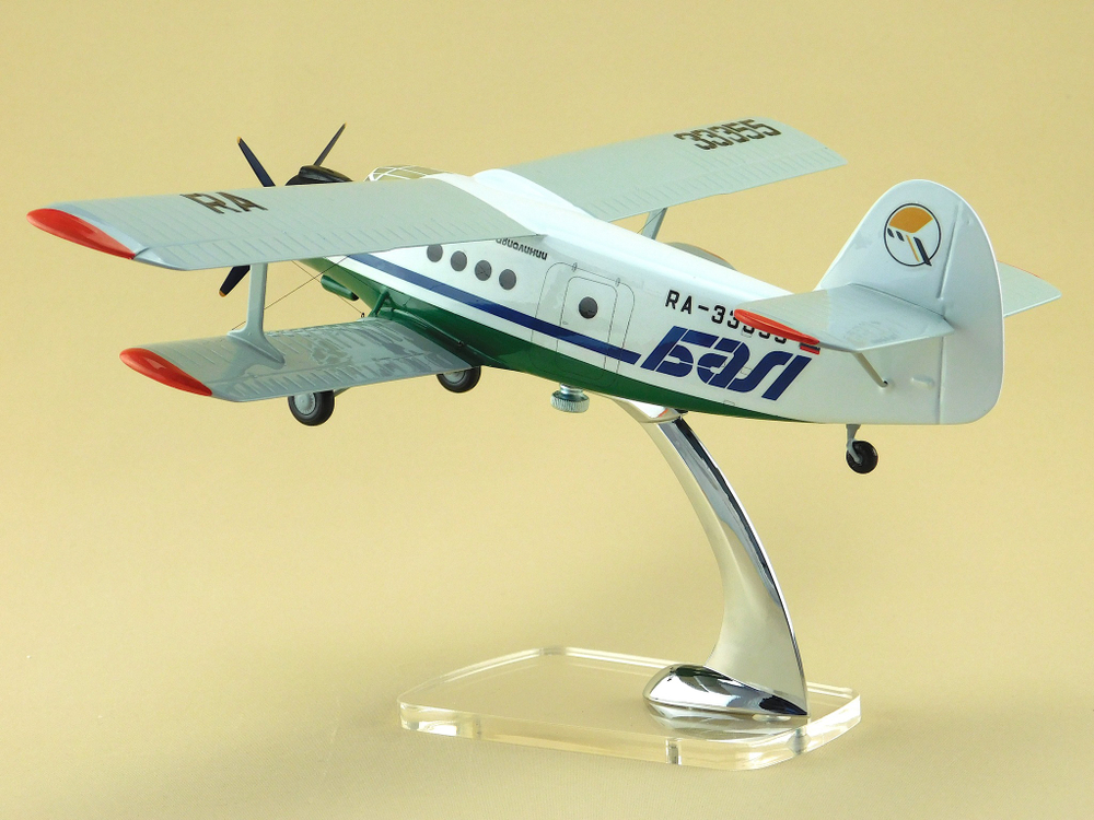 Модель самолета Ан-2 (М1:48, БАЛ)