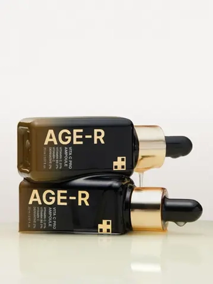 Medicube Осветляющая сыворотка с 21% чистого витамина С против пигментации AGE-R Vita C Pro Ampoule 20 мл