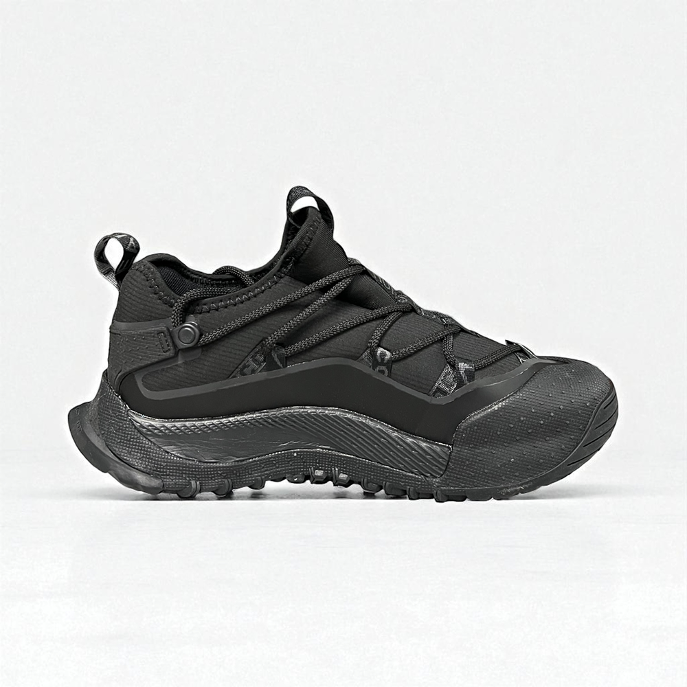 Nike Acg Mountain Fly Low • Total Black