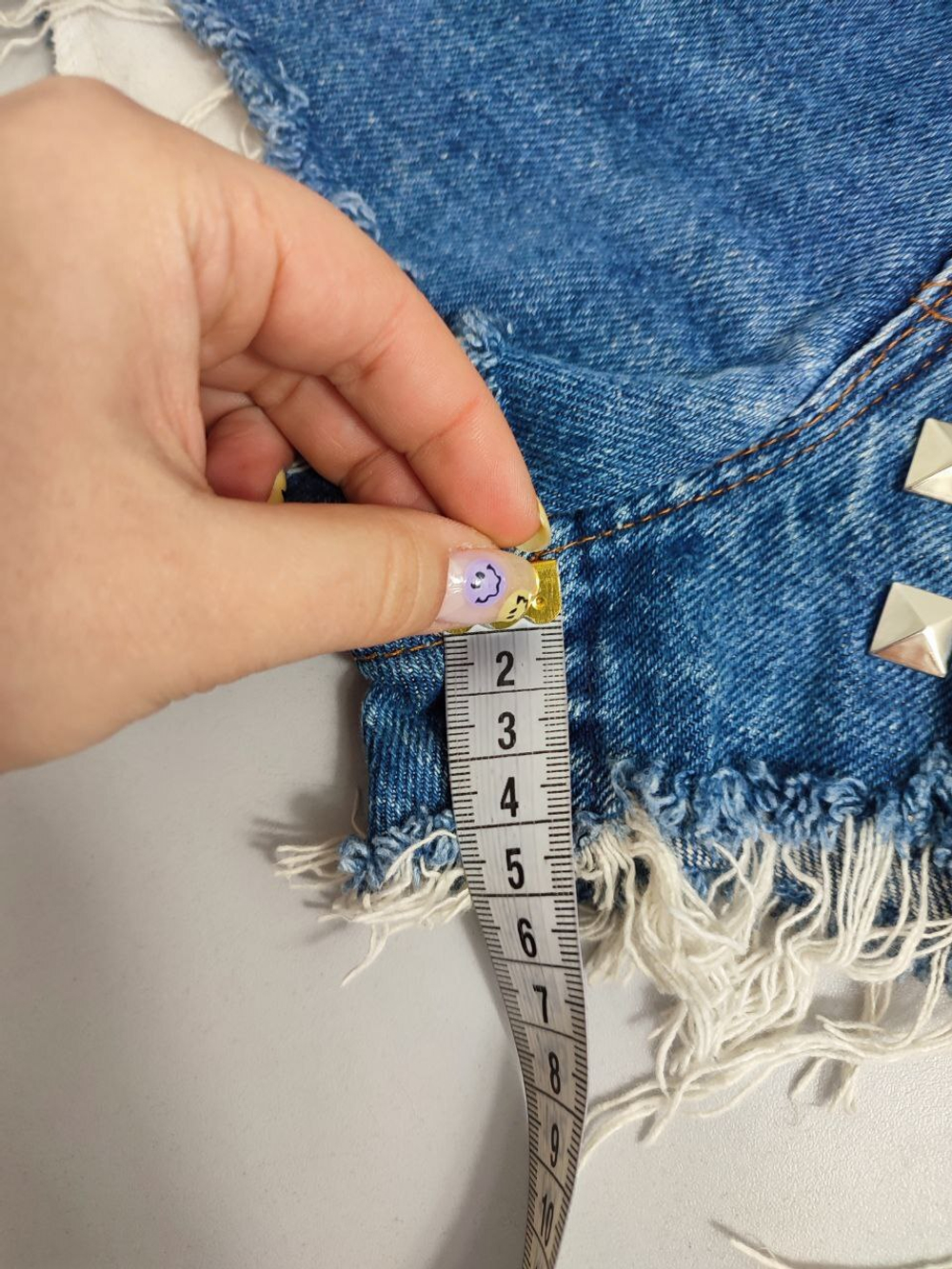 Шорты  дерзкие 42 размер