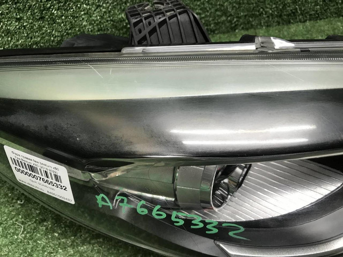 Фара правая Faw Besturn X80 (2018-2022) галоген