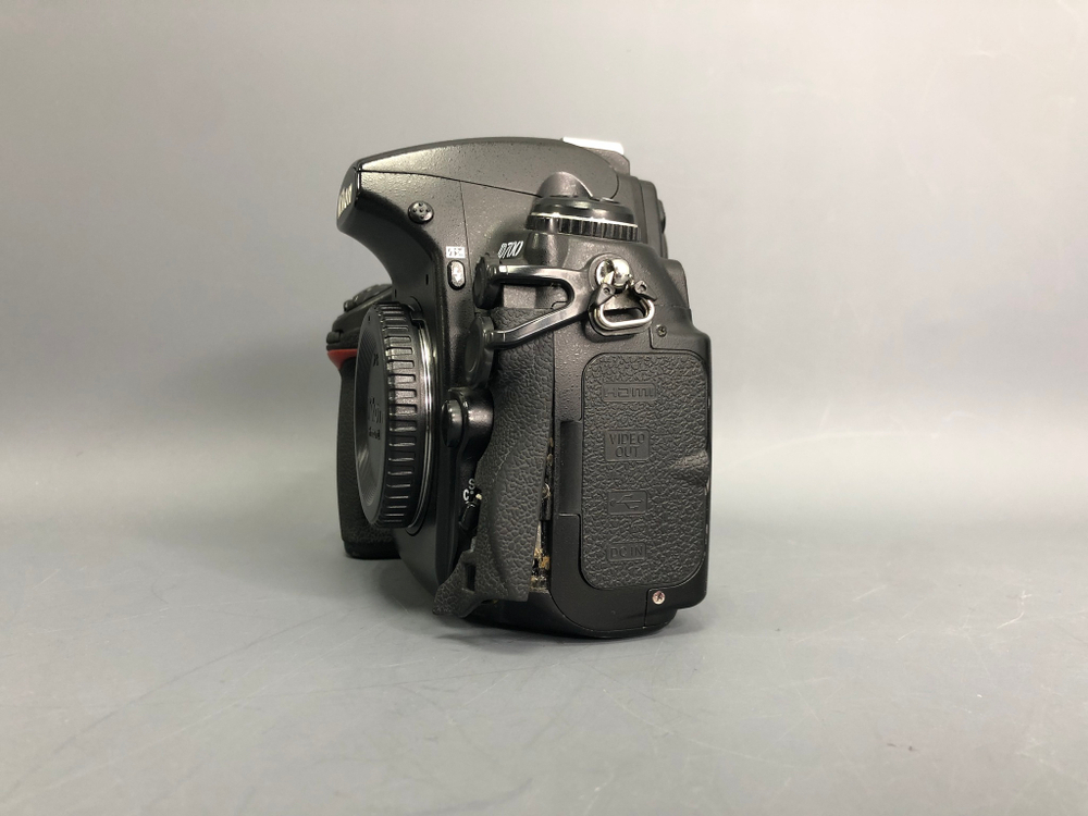 Nikon D700 536.500 кадров