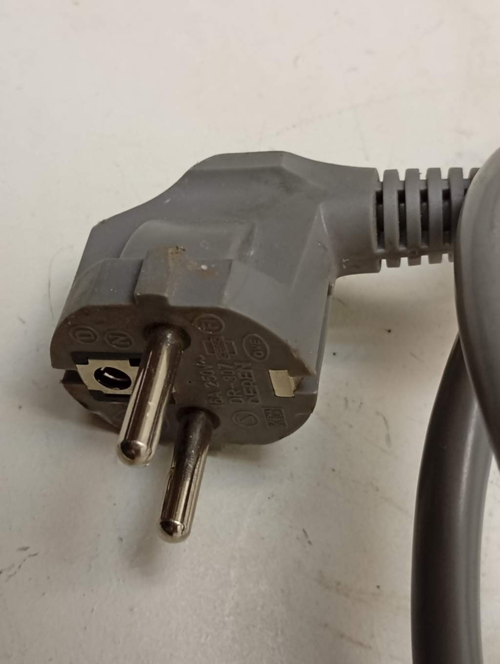 HW60-1279 кт27 Сетевой шнур для стиральной машины Haier 0020400196 б/у