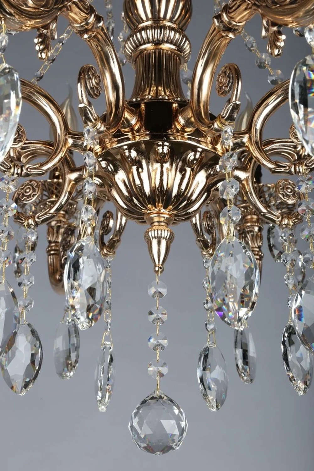 Подвесная люстра Omnilux AOSTA OML-78903-08