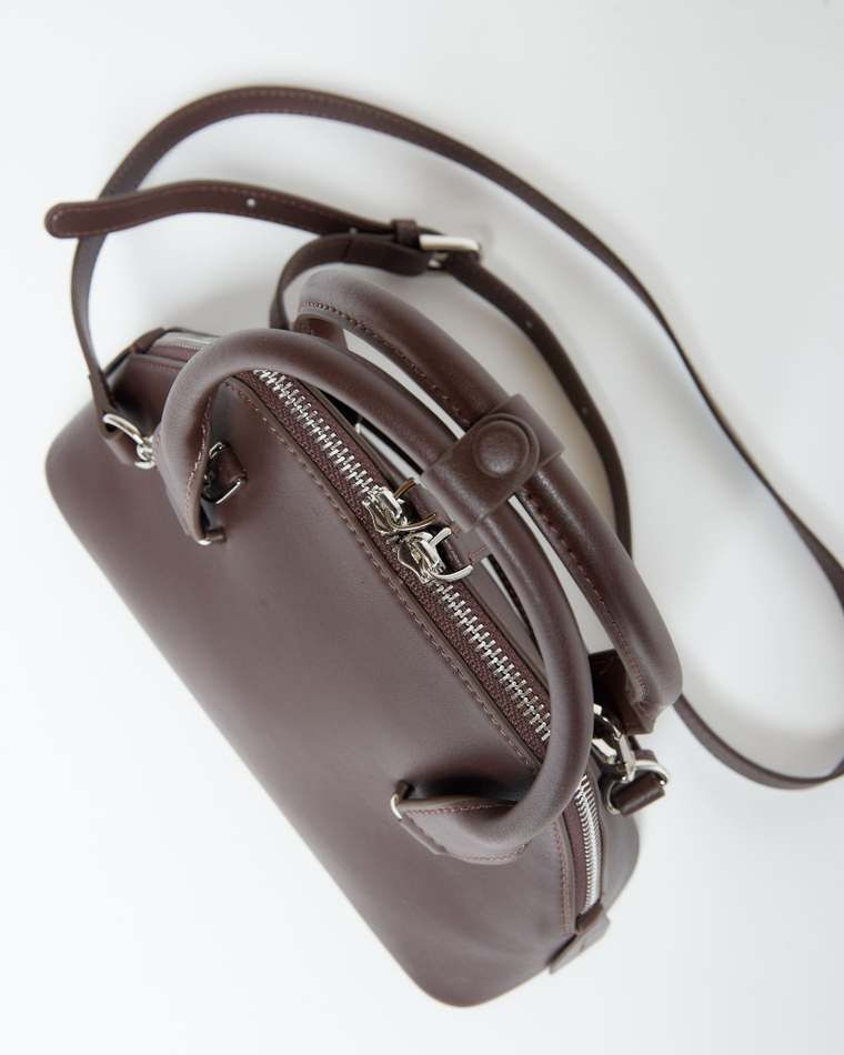 Сумка на молнии из натуральной кожи мини шоколадный