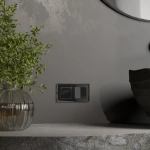 Розетка влагозащищенная с заземлением с крышкой и шторками (черный акрил) W1171248