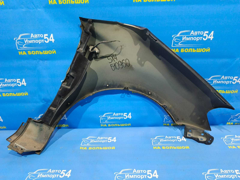 Крыло переднее левое SUZUKI SX4 2006-2014