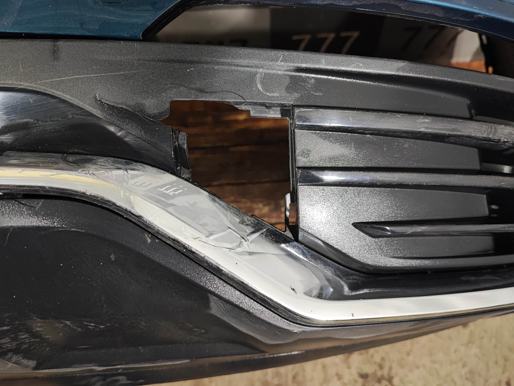 Бампер задний Geely Monjaro 21-нв Б/У Оригинал 6044124500