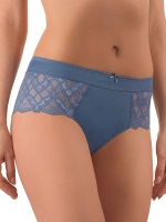 Трусы-шорты с резным кружевным краем сзади (Размер: 48) (Цвет: белый)