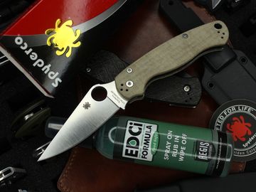 Складной нож Spyderco Paramilitary 2 81MPCW2 CRUWEAR c клинком из стали CPM Cru-Wear, рукоять микарта