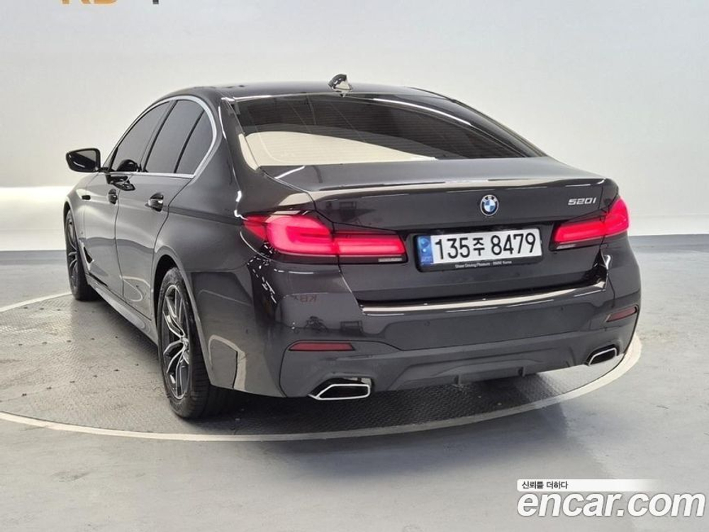 BMW 5 Series (G30) 520i M Sports (02.2023)