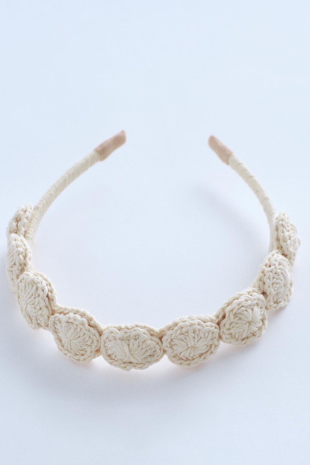 ZARA ТРИКОТАЖНЫЙ ОБОДОК ИЗ КРУЖЕВА КРОШЕ — TIMELESZ, ЭКРЮ