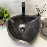 Раковина из речного камня RS-63852 (43*39*15) 0121