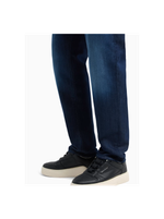 Джинсы Armani Exchange