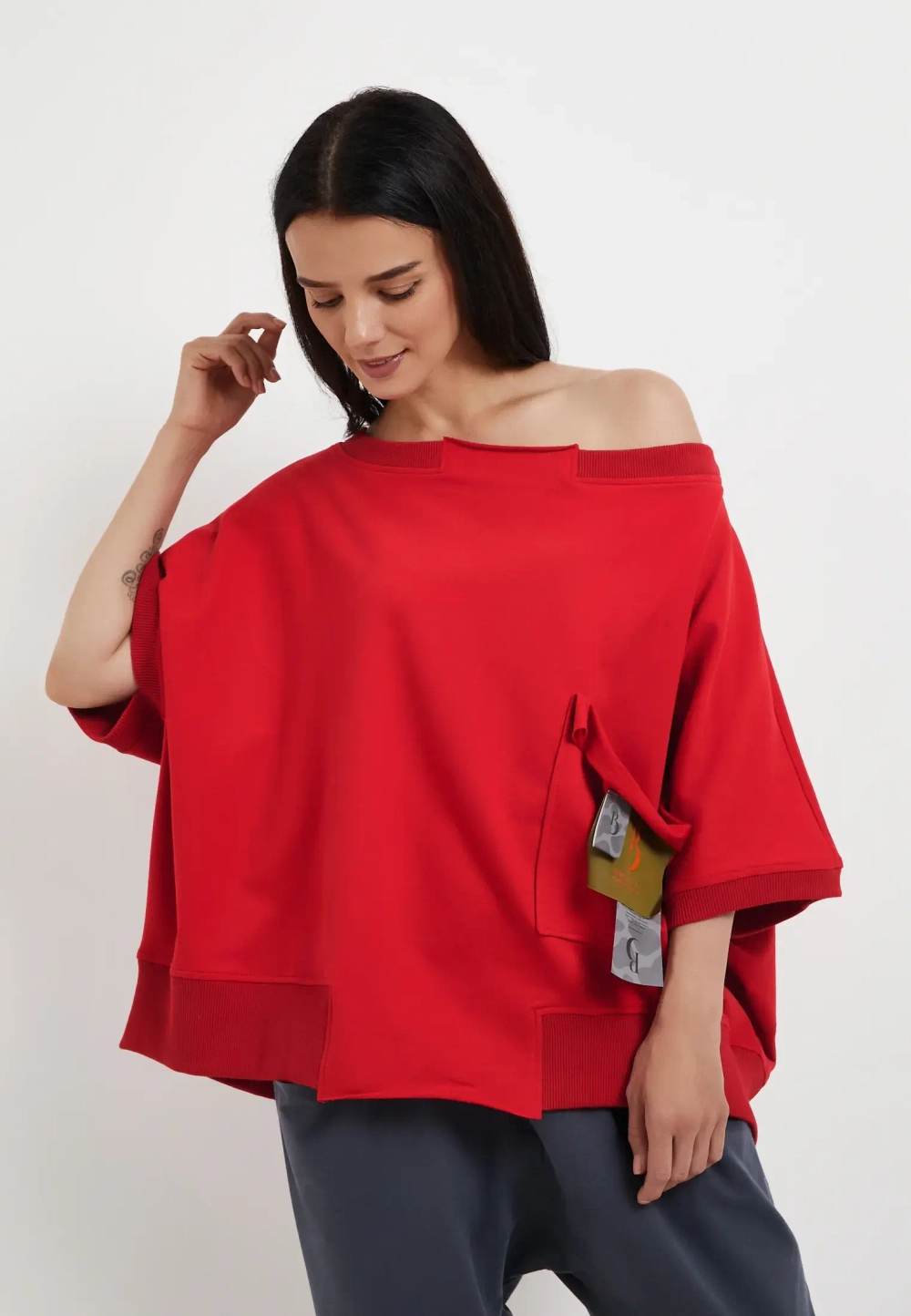 Футболка Летучая мышь красный