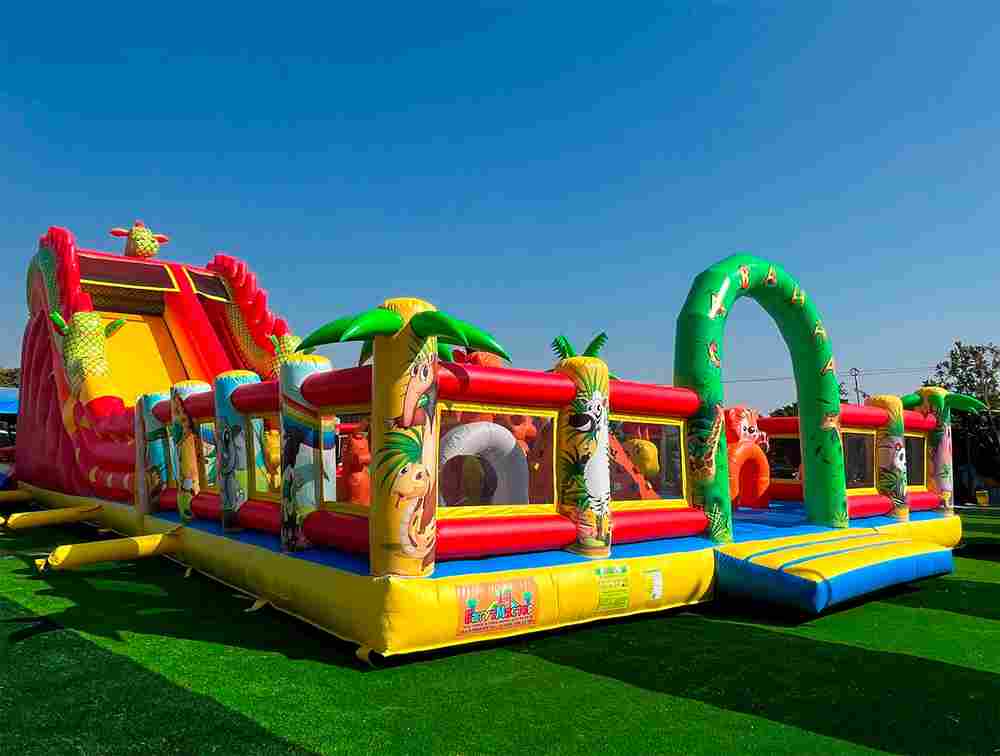 Коммерческий надувной батут «Гранд-саванна 2», 17х10х9 м