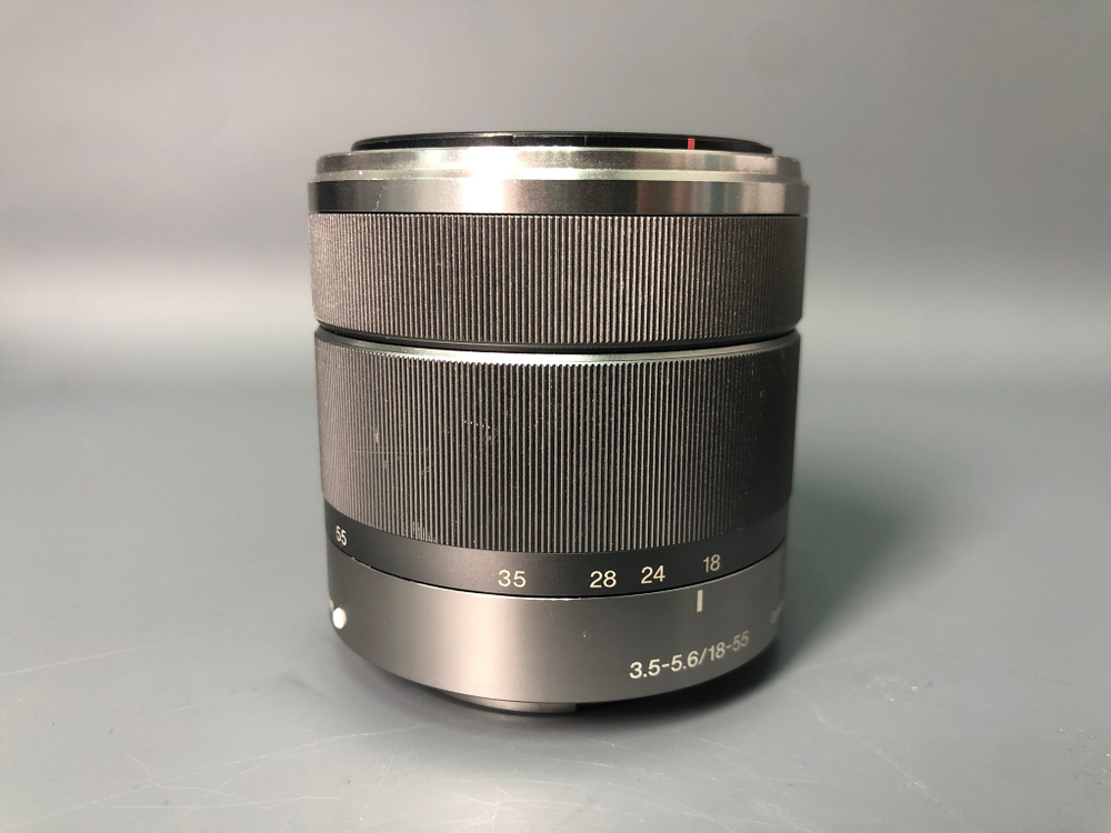 Sony NEX-5, 16618 кадров пробега+E 3.5-5.6/18-55 OSS