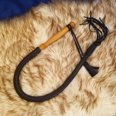 Нагайка Волчатка охотничья простая