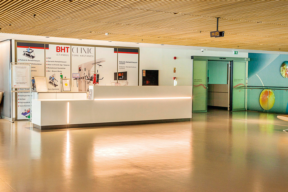 Мебель для медучреждений — безопасные и гигиеничные решения под заказ