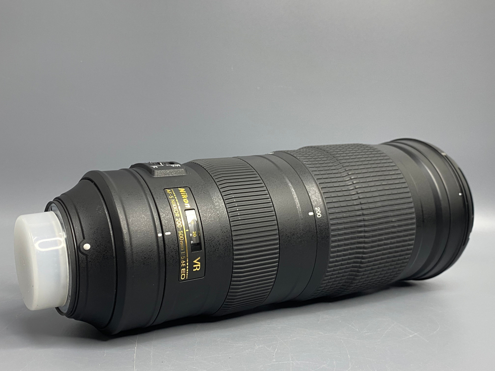 Nikon 200-500mm 5.6E ED VR AF-S Nikkor