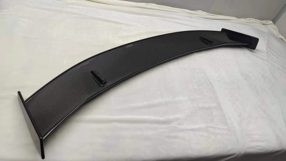 Карбоновый спойлер в стиле GT для AUDI R8 4S 2015-2019 Ауди обвес
