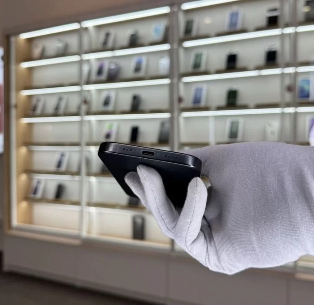 iPhone 16 Pro, 256 ГБ б/у