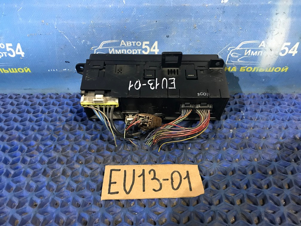 Блок управления климат-контролем NISSAN BLUEBIRD 1993