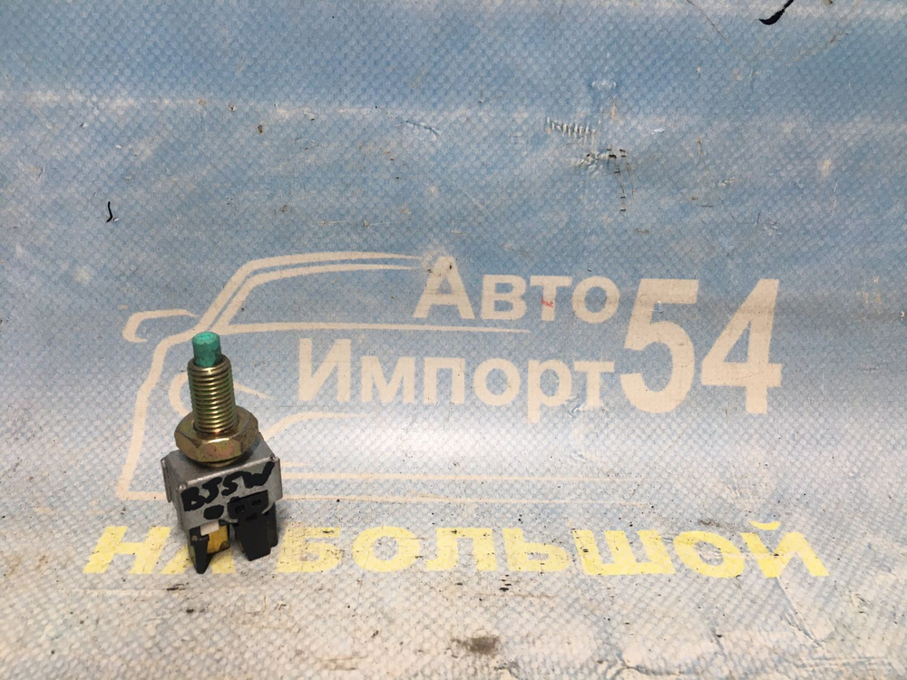 Датчик педали тормоза MAZDA FAMILIA 2000-2003