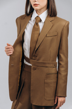 Приталенный жакет