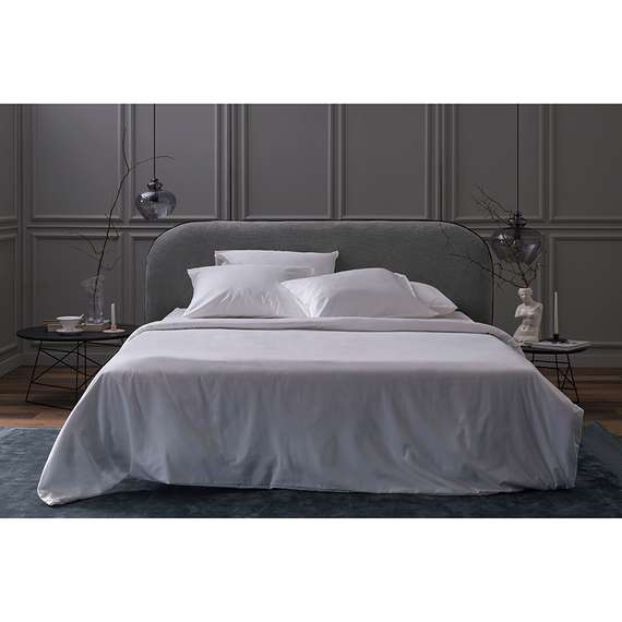 Простыня на резинке из плотного сатина белого цвета из коллекции essential, 160х200х30 см