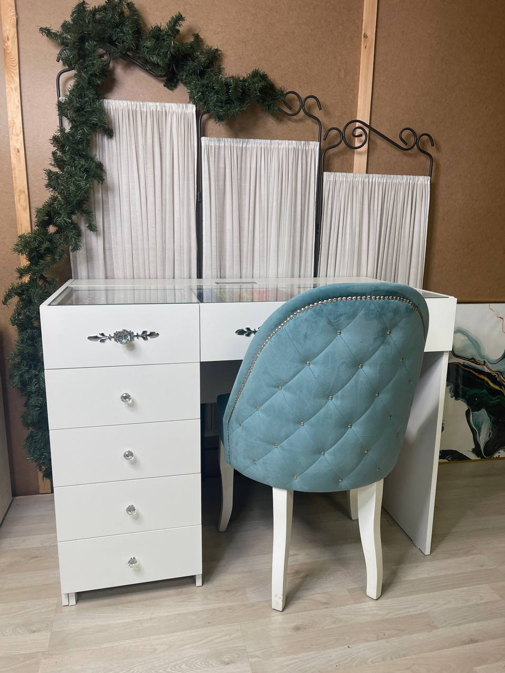 Стол со стеклом х3 (НА ЗАКАЗ)