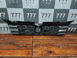 Решетка радиатора Volkswagen Tiguan 2 16-20 Б/У Оригинал 5NA853653